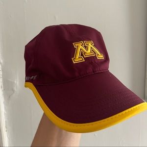Nike Dryfit university of Minnesota hat